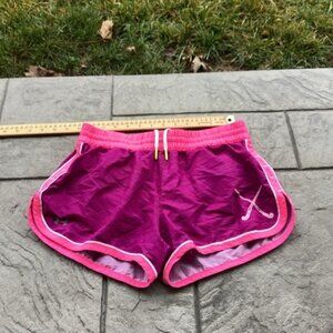 Blokecore gorpcore nostalgia earthy artisanal Under armor shorts small